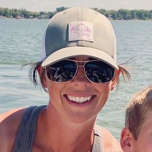 Meet your Posher, Annie